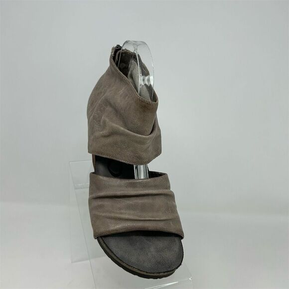 OTBT Patchouli Ruched Gray Leather Back Zipper Heeled Sandals Size 9M Open Toe - Picture 2 of 14